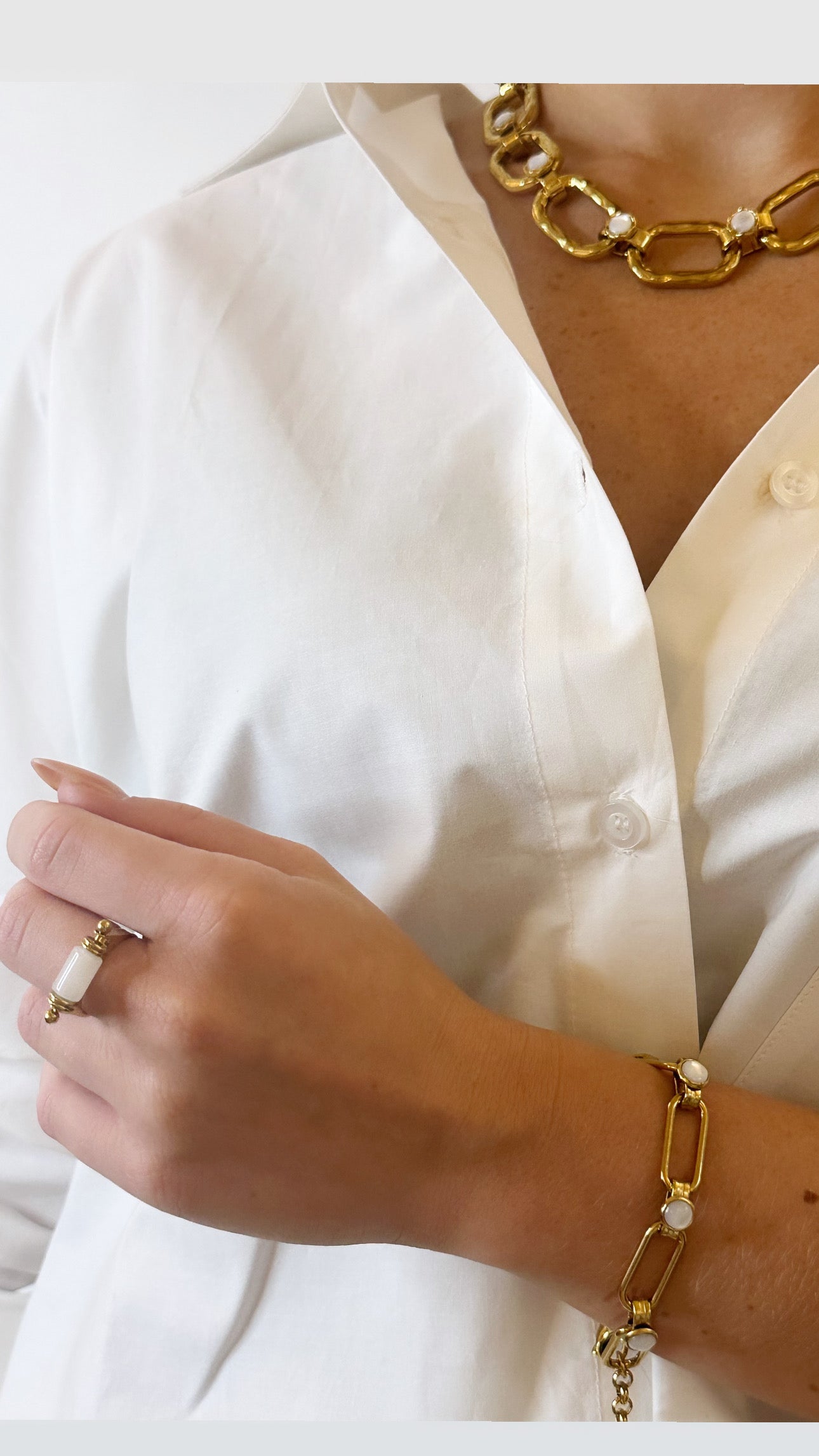 Bracelet chaine maillon long rectangle doré nacre