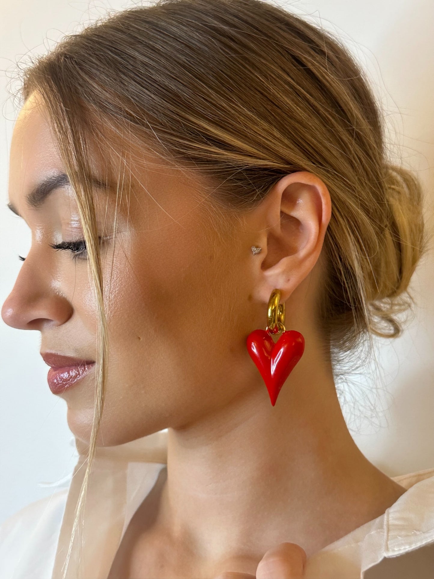 Créoles épaisses coeur rouge M